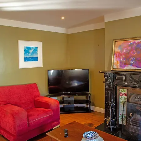 Town By Trident Homes * ディングル